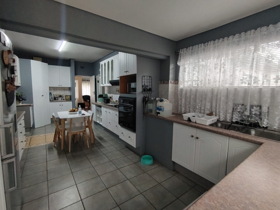 4 Bedroom Property for Sale in Dan Pienaar Free State